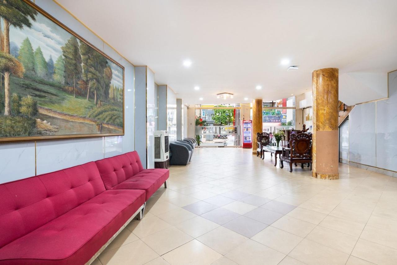 Khach San Hong Phat Ho Chi Minh City Exterior photo