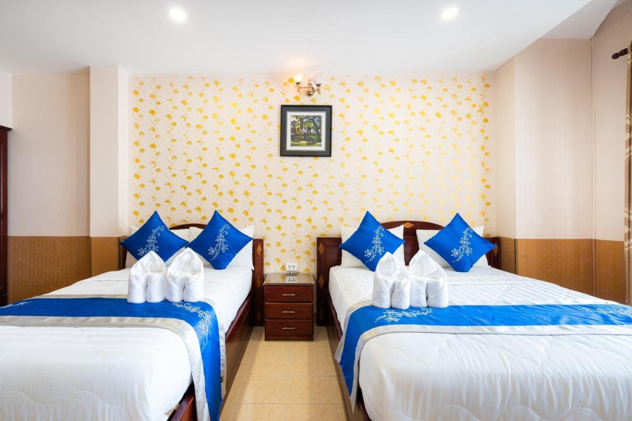 Khach San Hong Phat Ho Chi Minh City Exterior photo